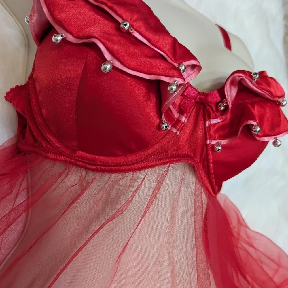 Victoria's Secret "Sexy Little Things" Christmas Babydoll with Jingle Bells - Picture 5 of 10